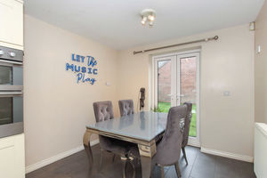 Photo 17- click for photo gallery